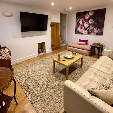 Quaint 2 Bed Cottage In The Heart Of Cambridge Экстерьер фото